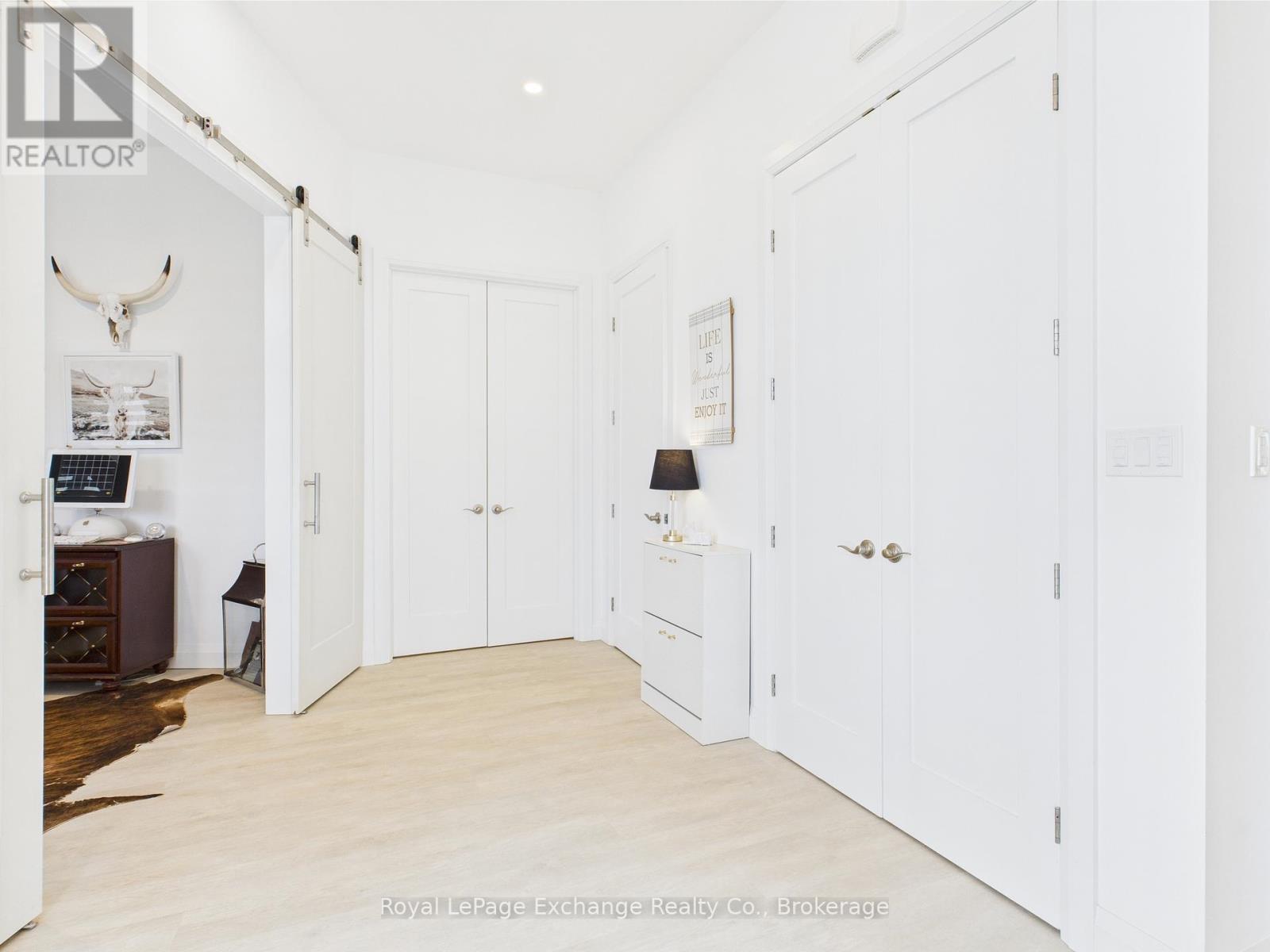 12 Sunset Place, Huron-Kinloss, Ontario  N2Z 0G6 - Photo 6 - X12746466