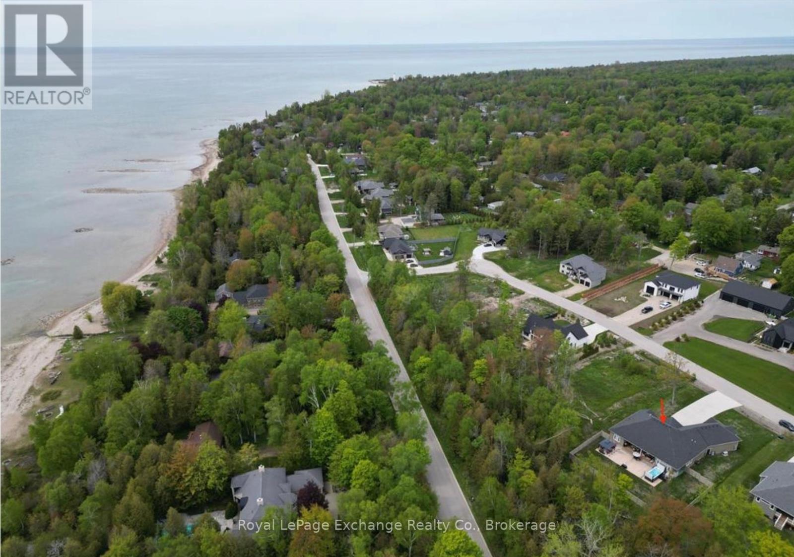 12 Sunset Place, Huron-Kinloss, Ontario  N2Z 0G6 - Photo 42 - X12746466