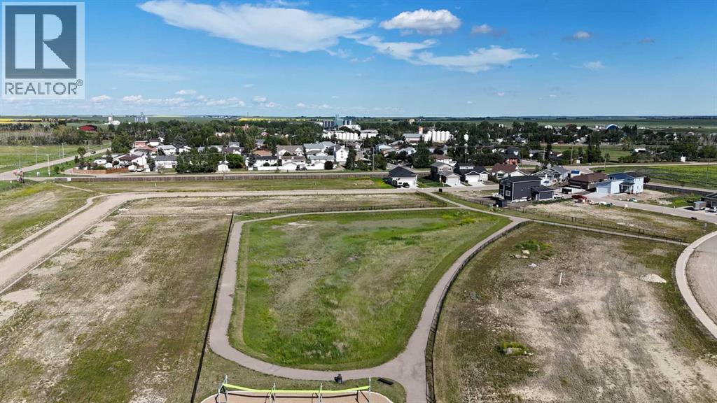 7 Clover Crescent, Beiseker, Alberta  T0M 0G0 - Photo 14 - A2290188