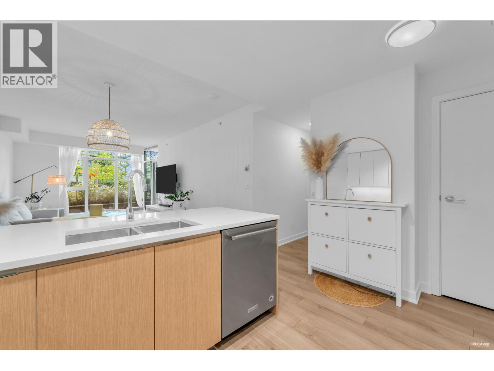 103 8940 University Crescent, Burnaby, British Columbia  V5A 0E7 - Photo 3 - R3097584