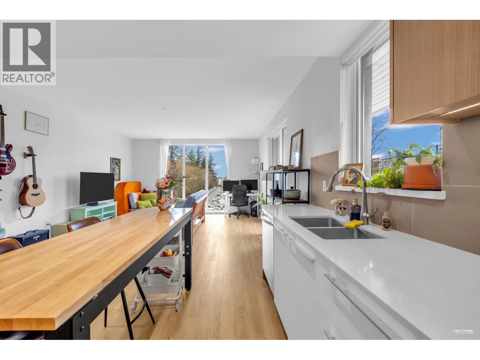 510 9888 University Crescent, Burnaby, British Columbia  V5A 0G4 - Photo 3 - R3097459