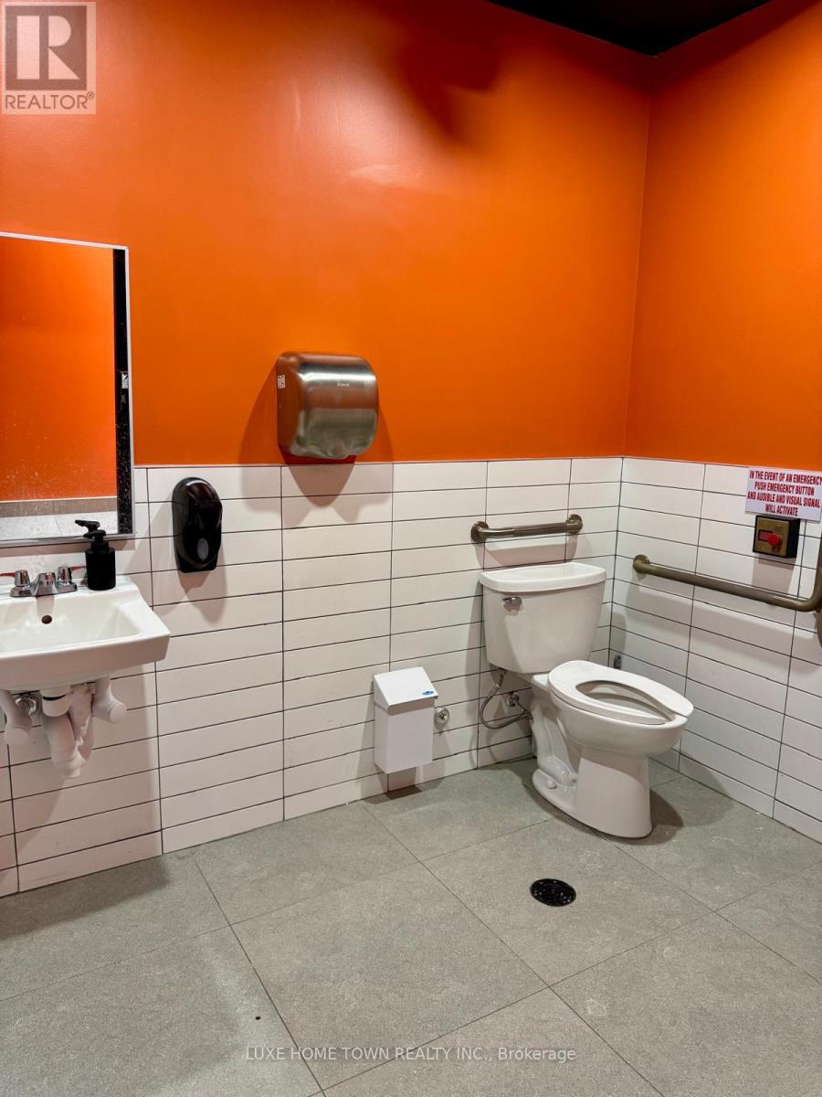 Unit 1 - 392 Main  N Street, Wellington North, Ontario  N0G 2L0 - Photo 12 - X12863874