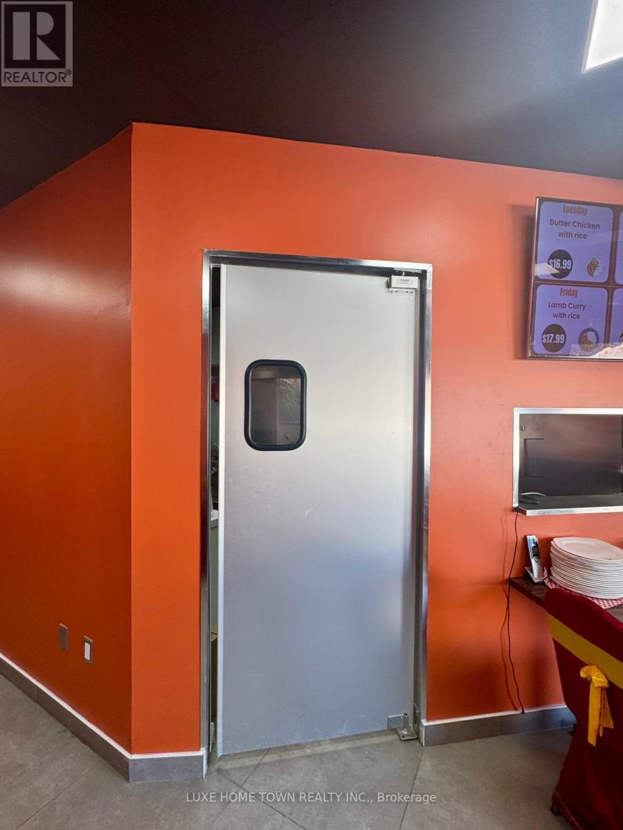 Unit 1 - 392 Main  N Street, Wellington North, Ontario  N0G 2L0 - Photo 13 - X12863874