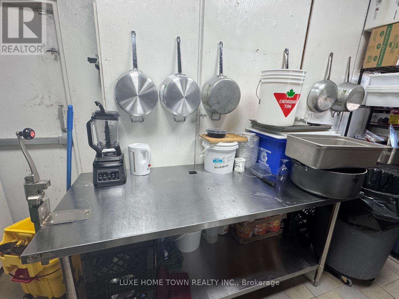 Unit 1 - 392 Main  N Street, Wellington North, Ontario  N0G 2L0 - Photo 23 - X12863874