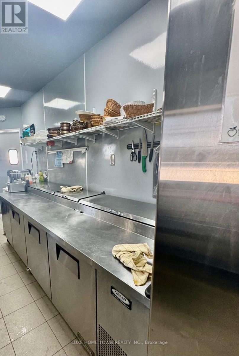 Unit 1 - 392 Main  N Street, Wellington North, Ontario  N0G 2L0 - Photo 30 - X12863874