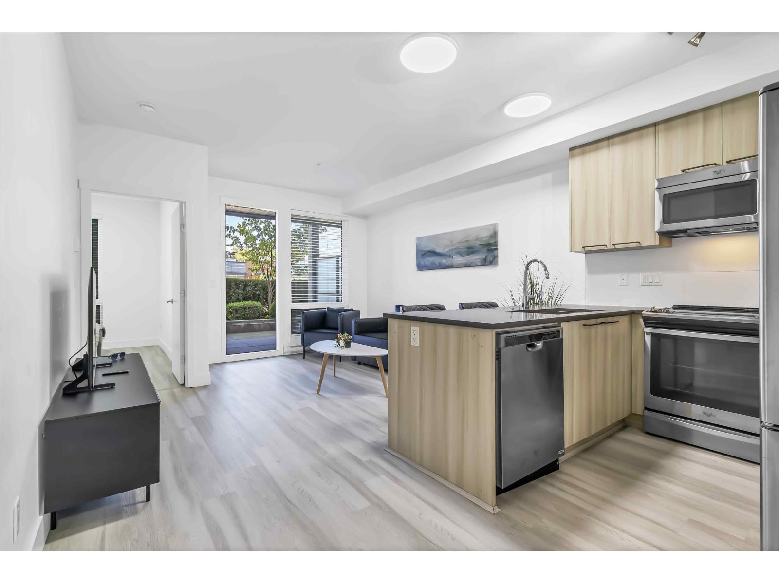 101 15628 104 Avenue, Surrey, British Columbia  V4N 2J3 - Photo 3 - R3097481