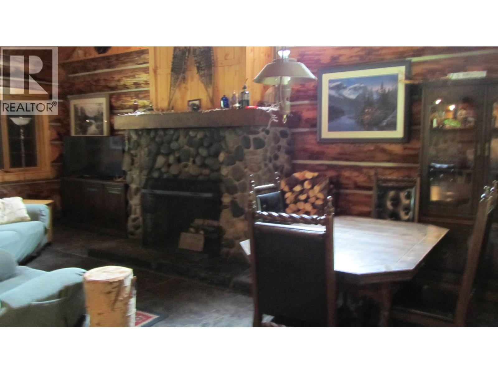 1500 Hutchison Road, 70 Mile House, British Columbia  V0K 2K0 - Photo 21 - R3097778