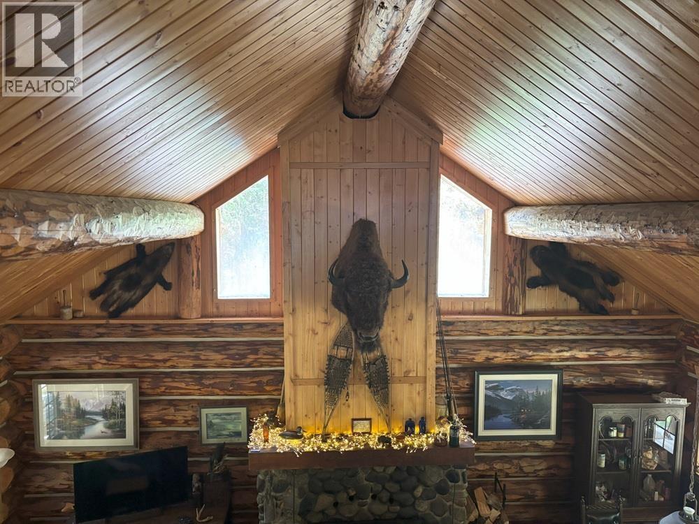 1500 Hutchison Road, 70 Mile House, British Columbia  V0K 2K0 - Photo 30 - R3097778