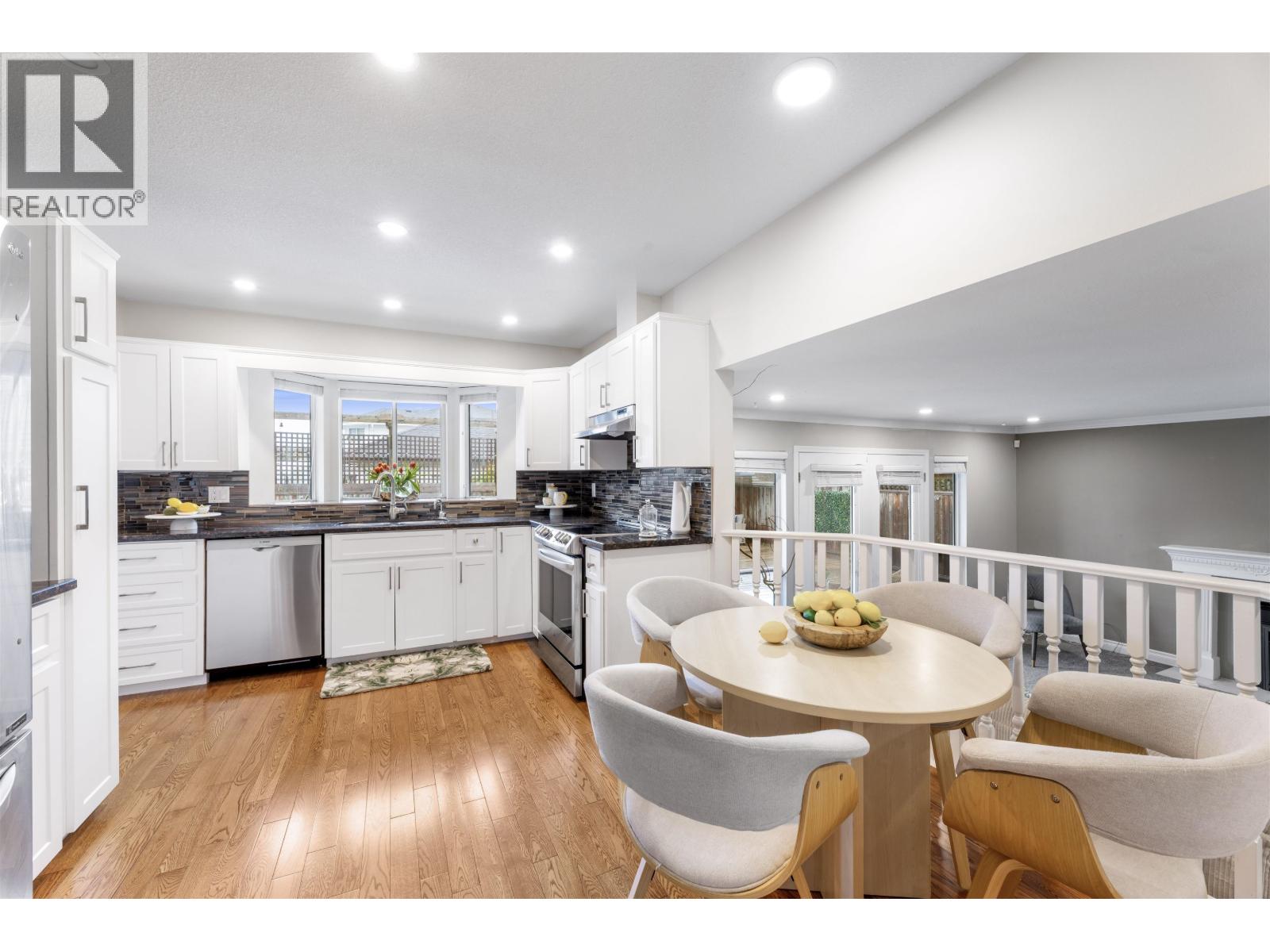 23390 123 Avenue, Maple Ridge, British Columbia  V2X 0P7 - Photo 10 - R3097691