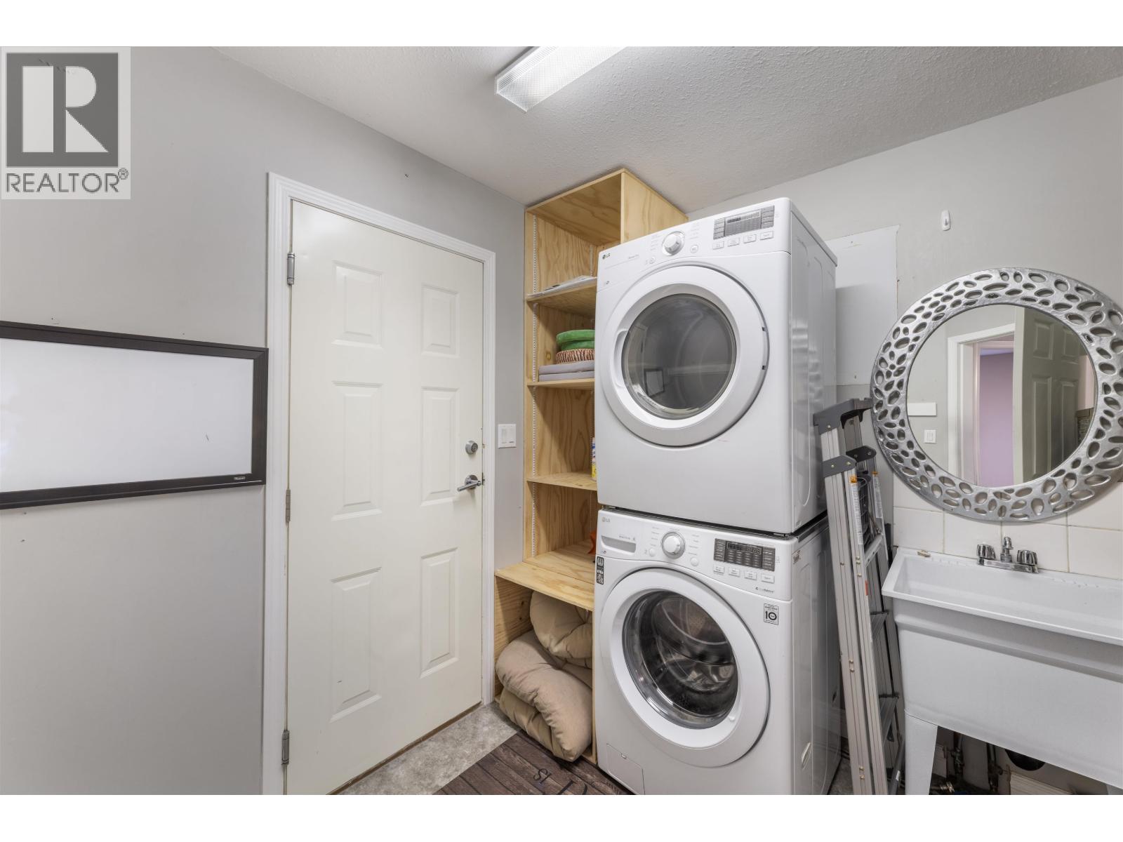 23390 123 Avenue, Maple Ridge, British Columbia  V2X 0P7 - Photo 25 - R3097691