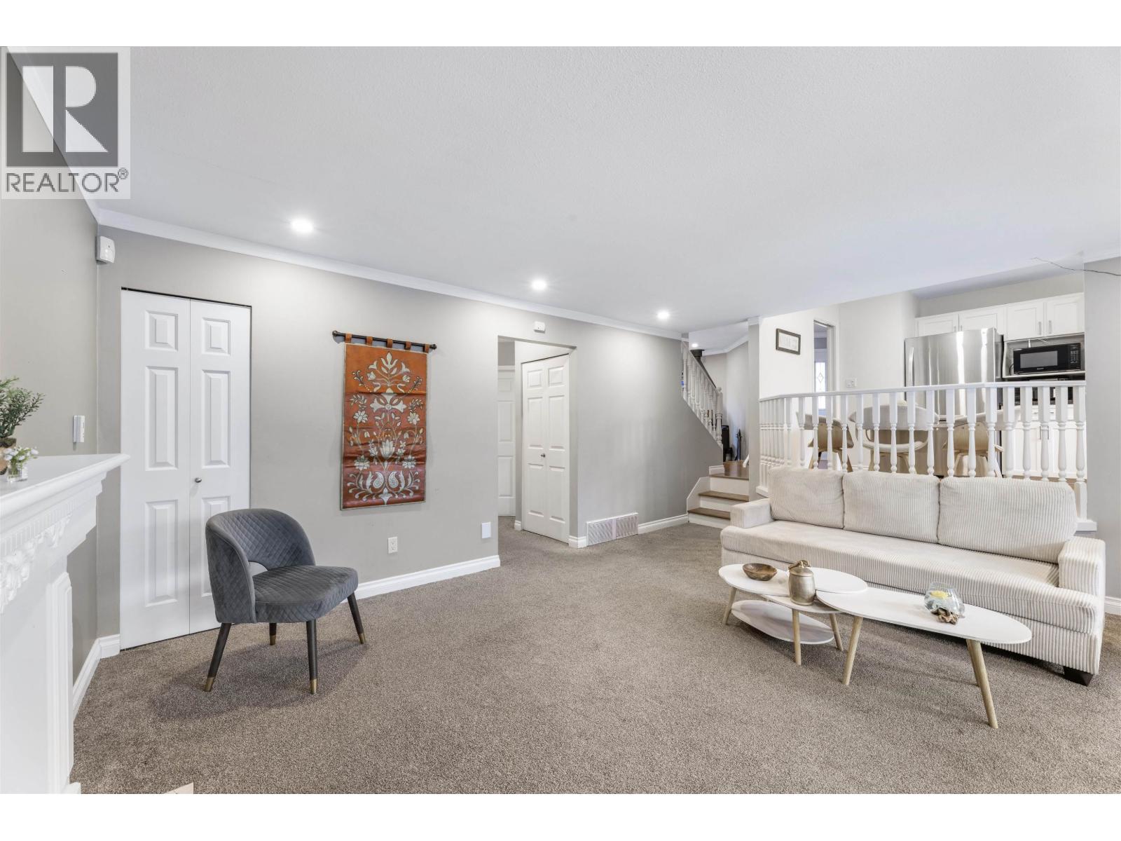 23390 123 Avenue, Maple Ridge, British Columbia  V2X 0P7 - Photo 11 - R3097691