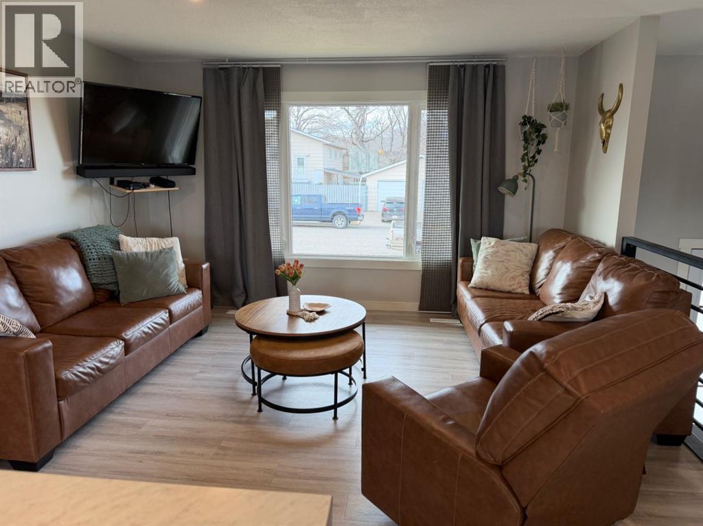 2106 7 Avenue, Fort Macleod, Alberta  T0L 0Z0 - Photo 6 - A2287715