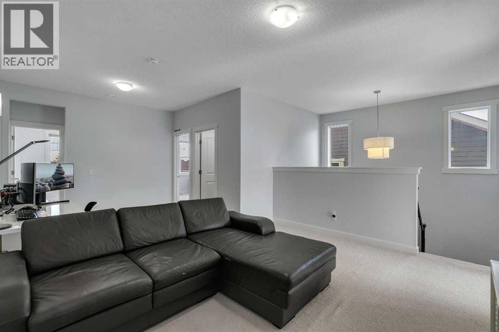 151 Stonemere Green, Chestermere, Alberta  T1X 0S2 - Photo 24 - A2291487