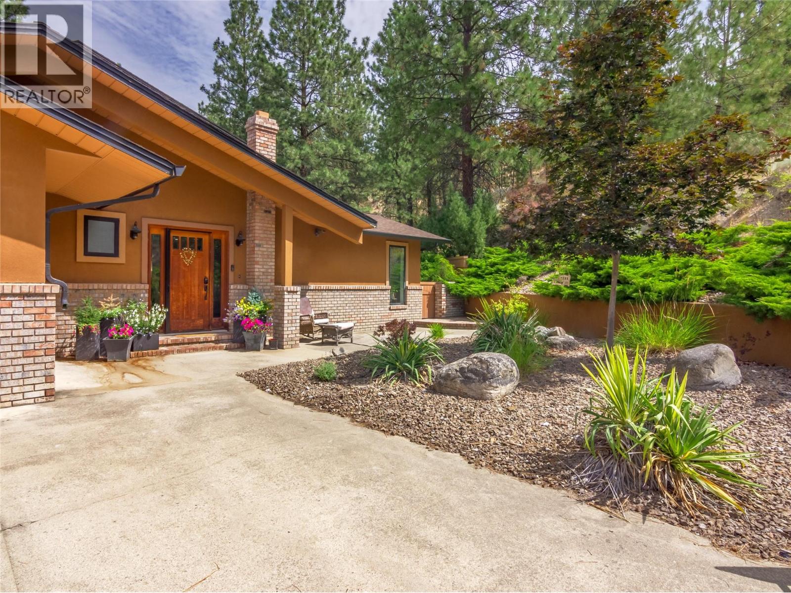 3948 Valleyview Road, Penticton, British Columbia  V2A 8V8 - Photo 36 - 10378387