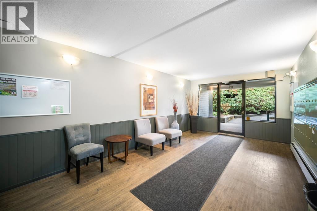 210 1122 King Albert Avenue, Coquitlam, British Columbia  V3J 1X7 - Photo 4 - R3097722