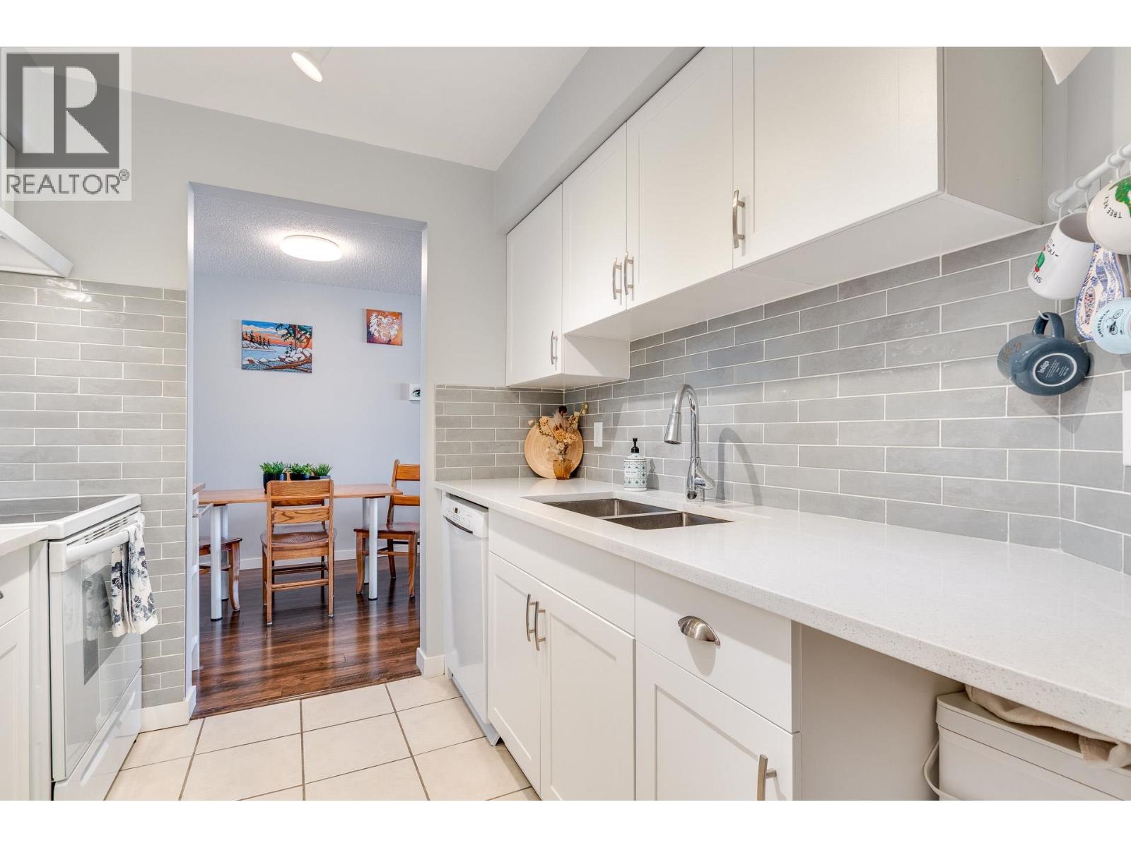 415 365 Ginger Drive, New Westminster, British Columbia  V3L 5L5 - Photo 9 - R3097728