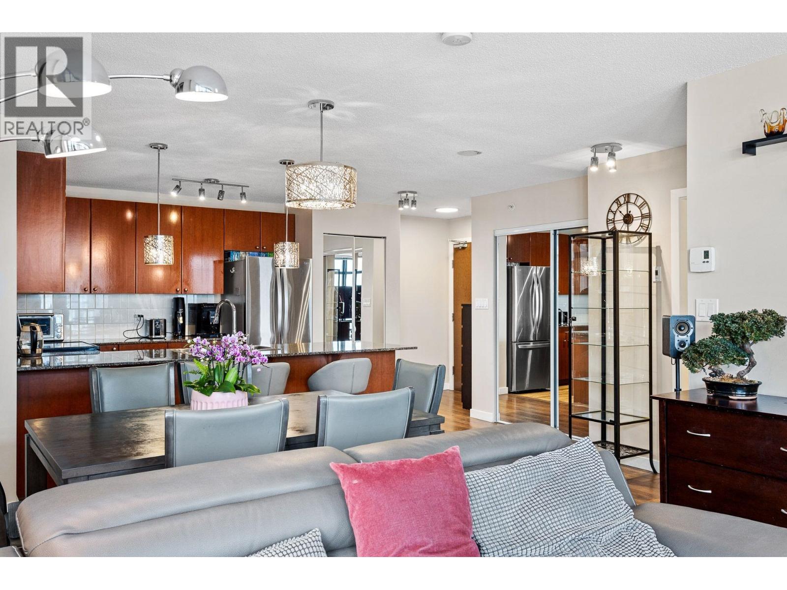 1106 610 Victoria Street, New Westminster, British Columbia  V3M 0A5 - Photo 7 - R3097734