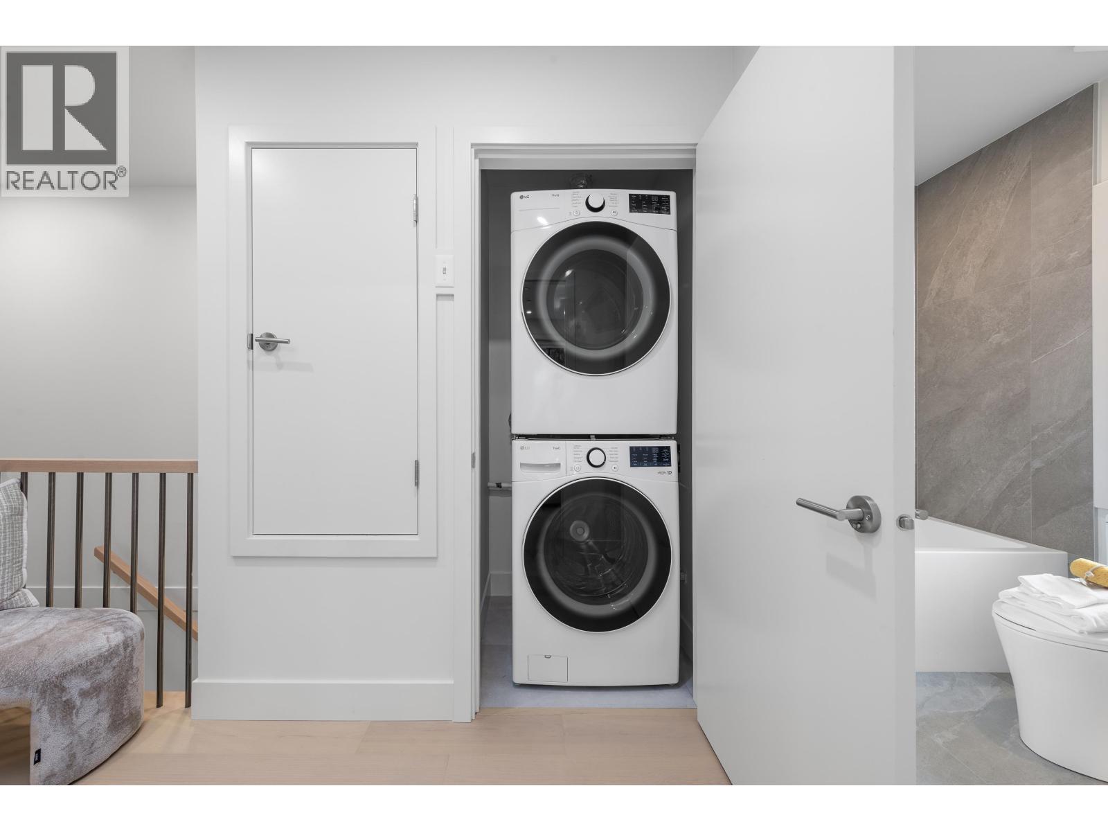 2136 E 10th Avenue, Vancouver, British Columbia  V5N 1Y1 - Photo 19 - R3097739