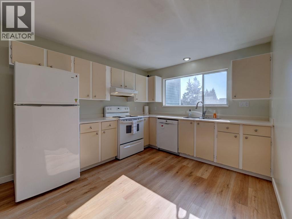 5 822 Gibsons Way, Gibsons, British Columbia  V0N 1V7 - Photo 15 - R3097749