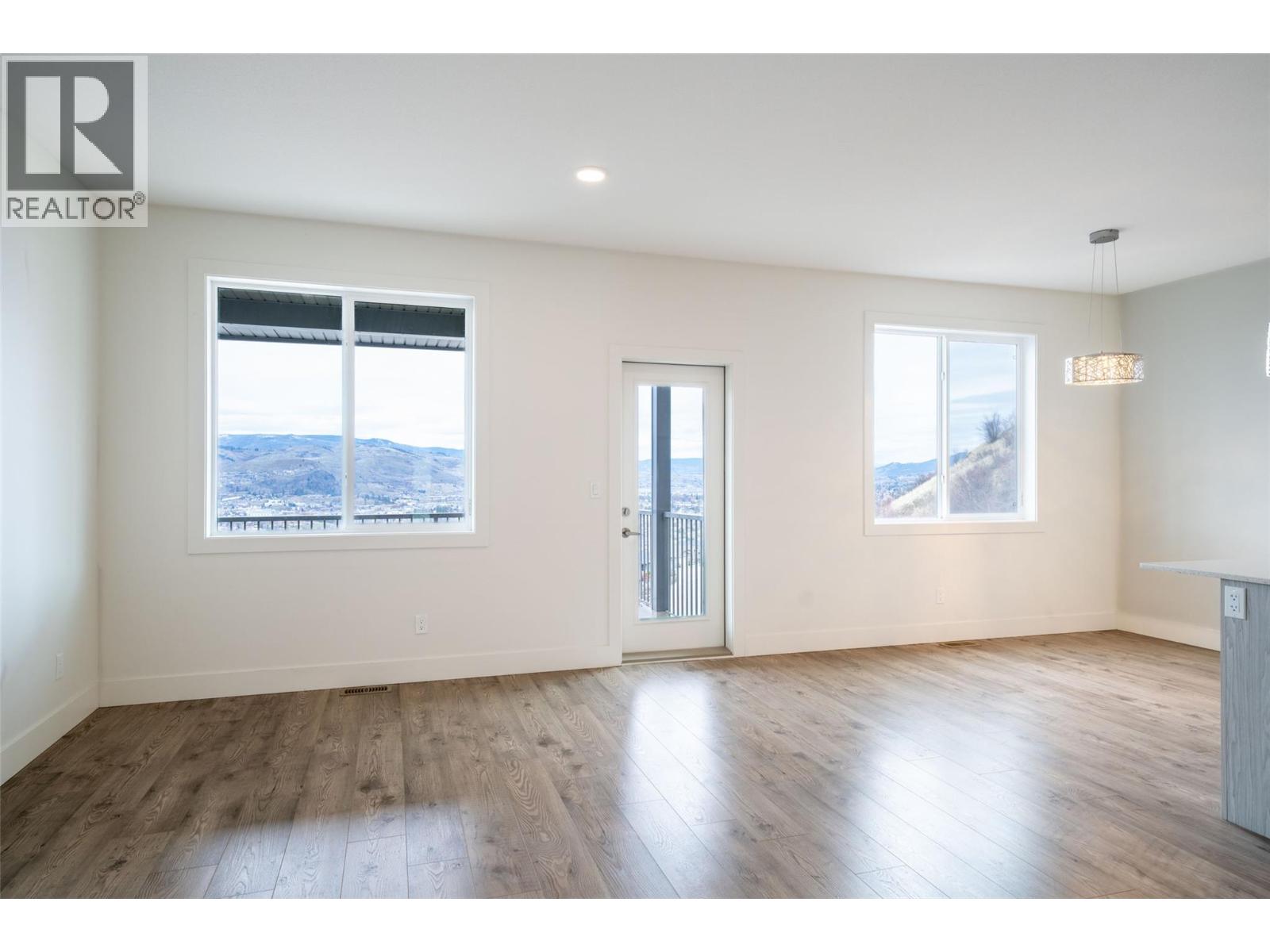 933 Mt.robson Place Unit# 55, Vernon, British Columbia  V1B 4G4 - Photo 7 - 10378510