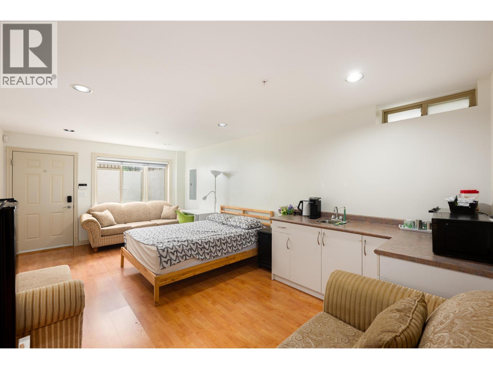 7949 Montcalm Street, Vancouver, British Columbia  V6P 4P2 - Photo 26 - R3097748