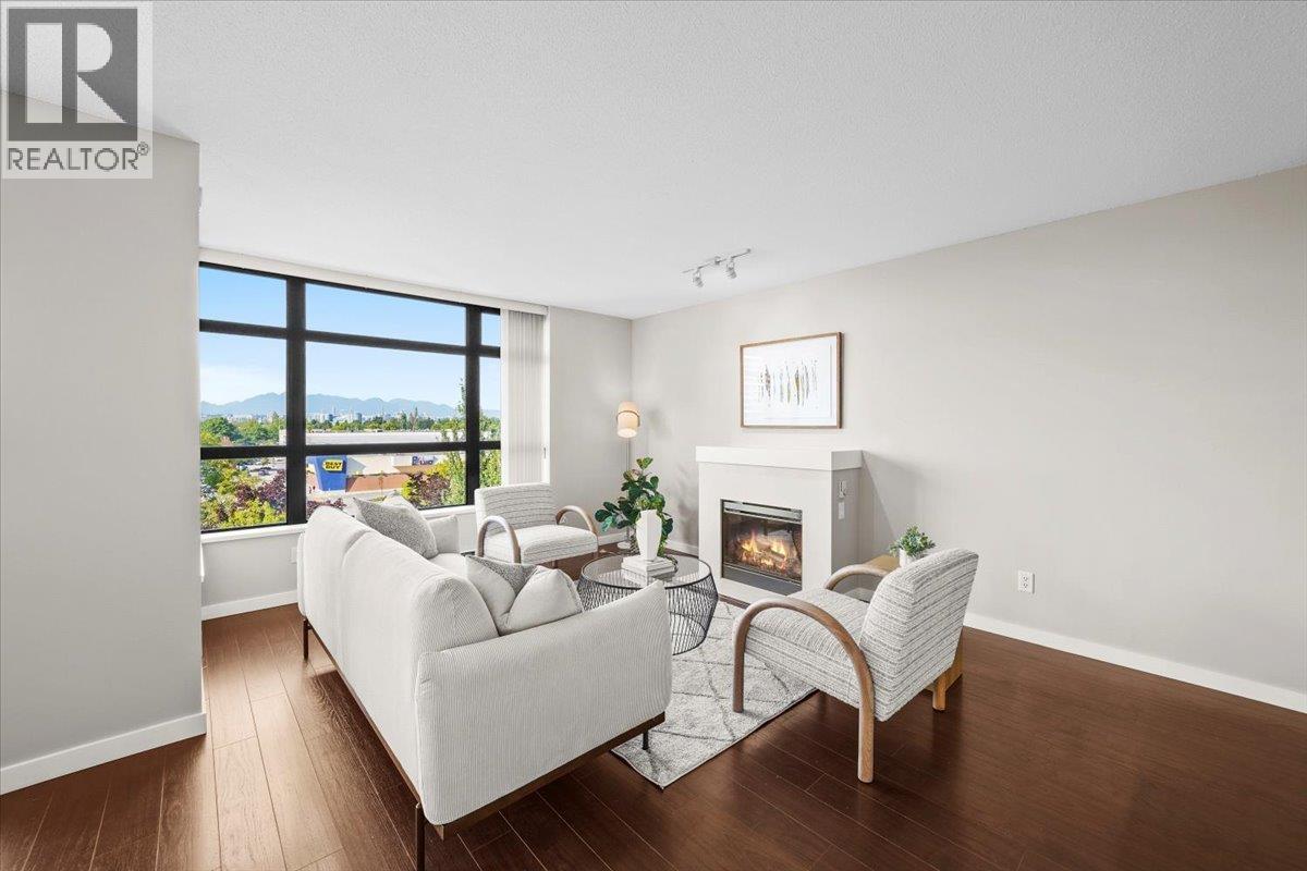 602 8120 Lansdowne Road, Richmond, British Columbia  V6X 0A1 - Photo 3 - R3097752