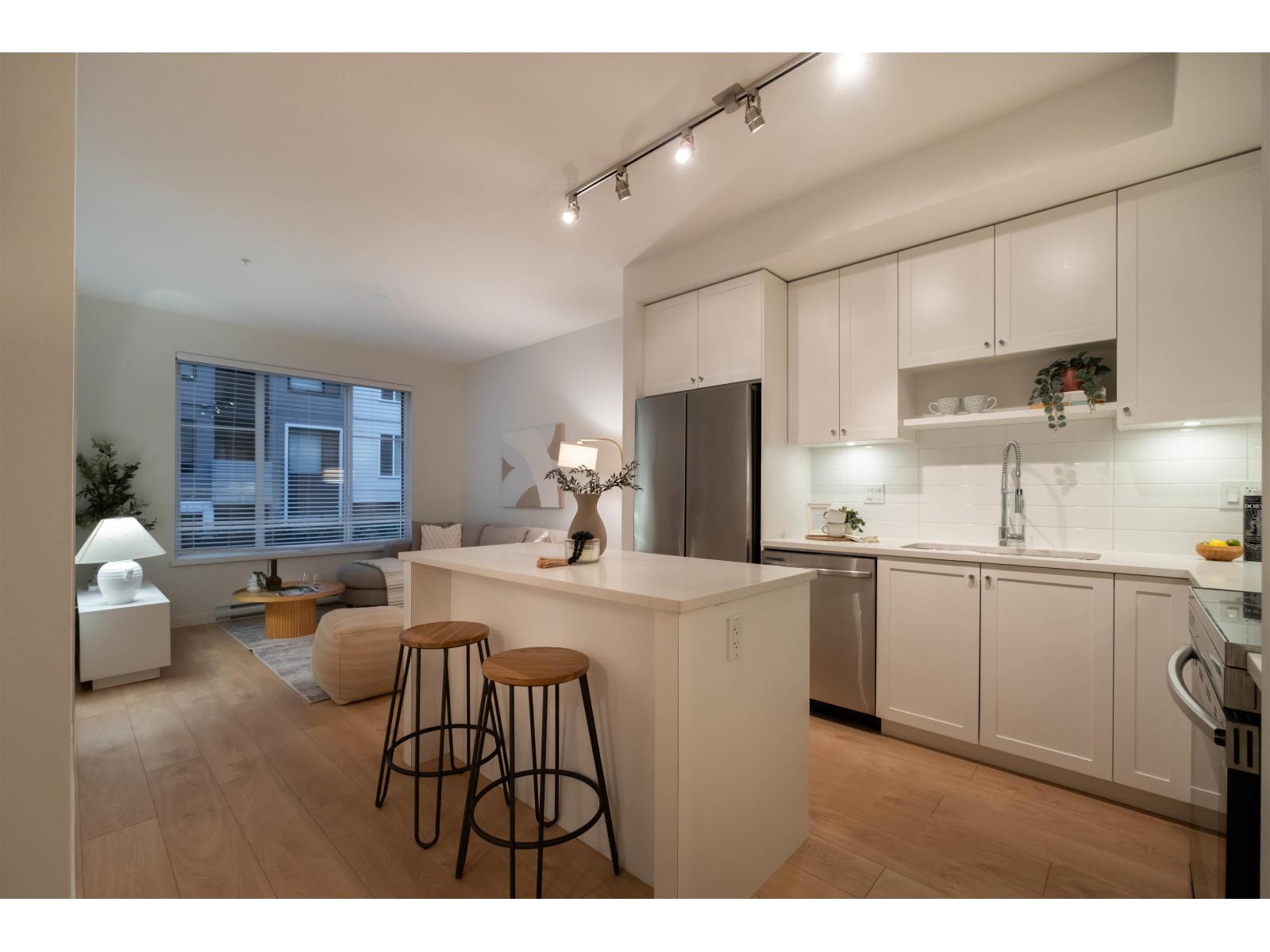 113 15858 Fraser Highway, Surrey, British Columbia  V4N 6X4 - Photo 4 - R3097738