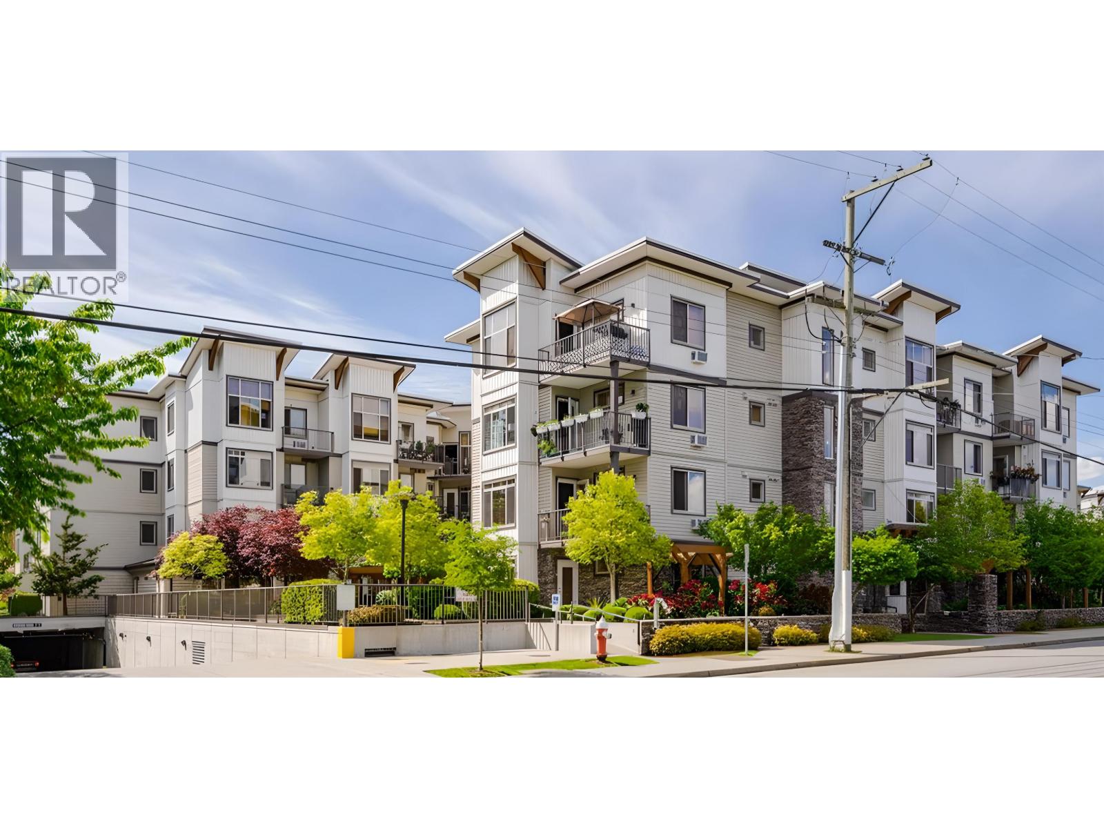 312 11887 BURNETT STREET, Maple Ridge, British Columbia