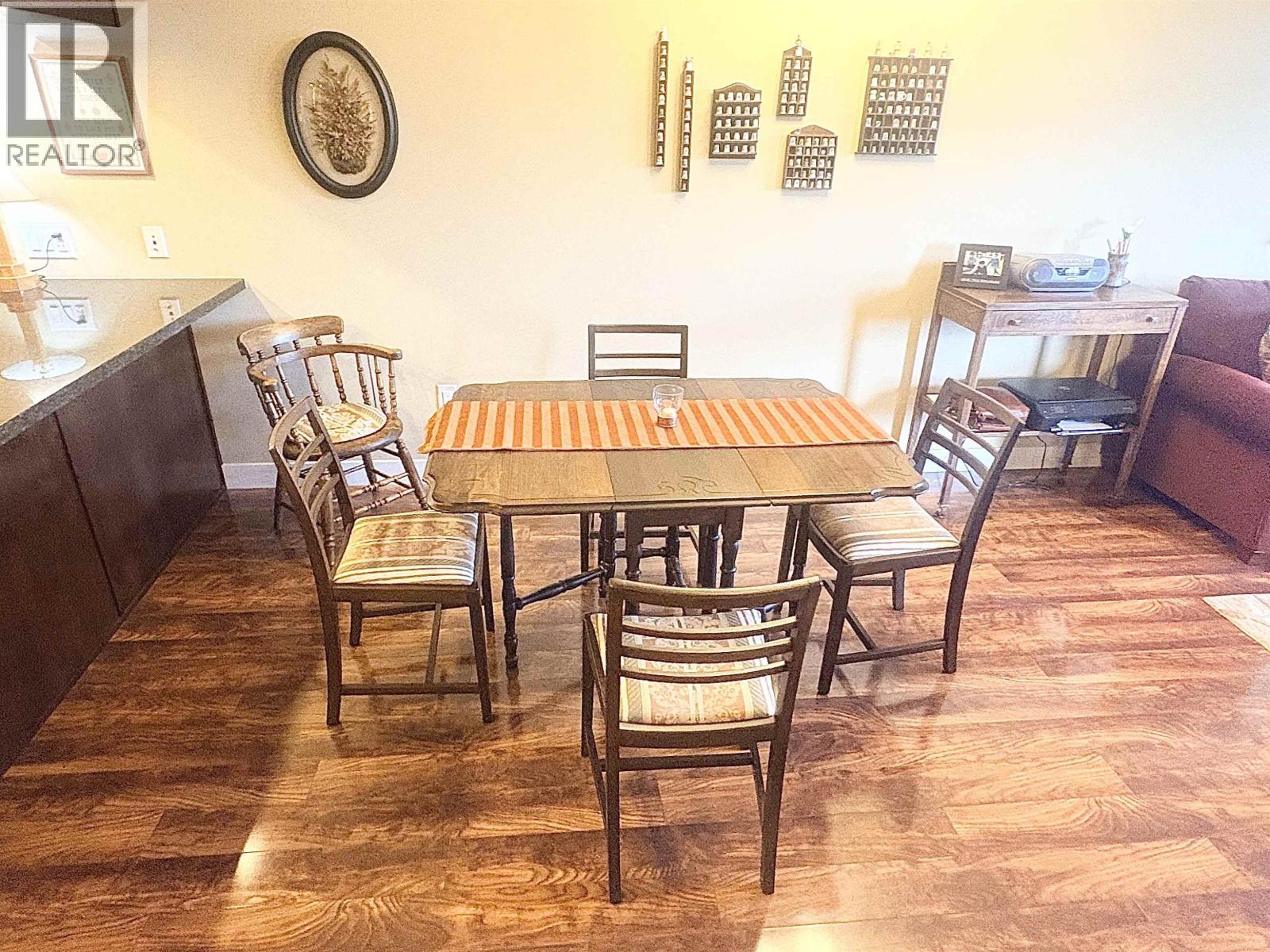 312 11887 Burnett Street, Maple Ridge, British Columbia  V2X 6P6 - Photo 3 - R3097672