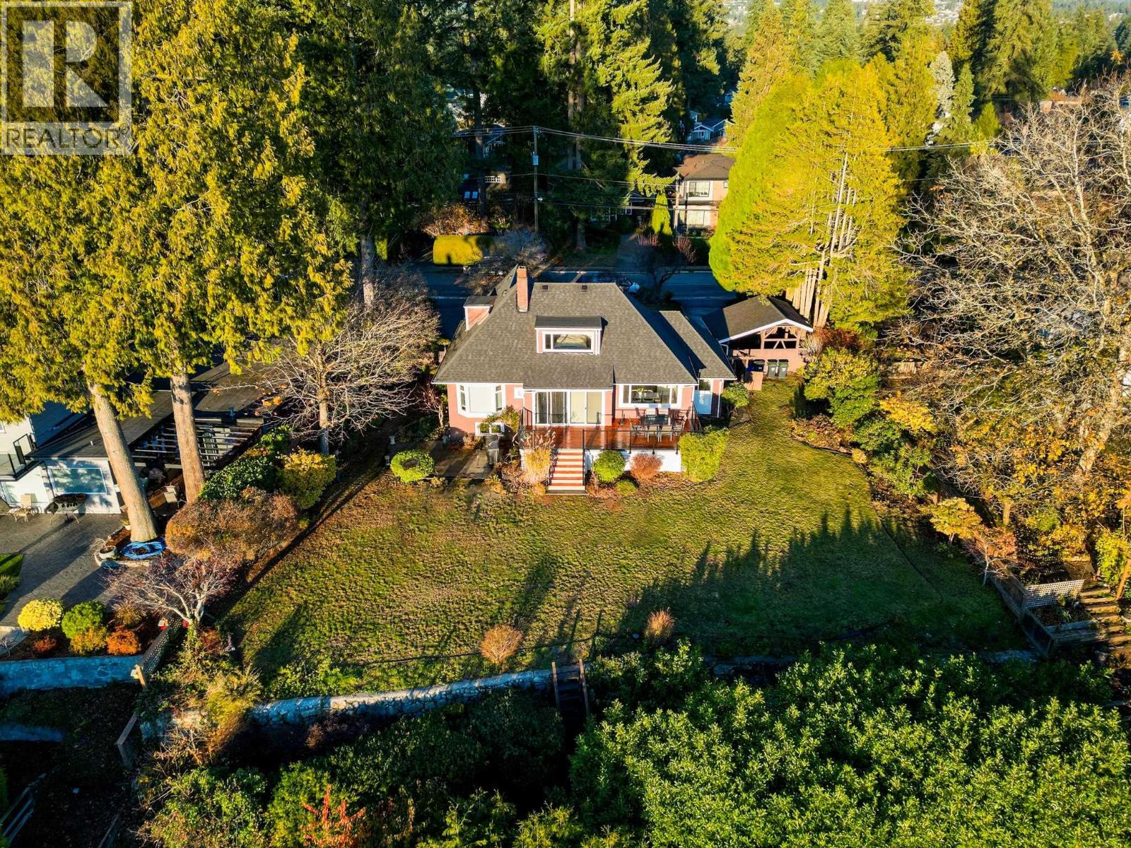 1275 W Keith Road, North Vancouver, British Columbia  V7P 1Y9 - Photo 4 - R3097604
