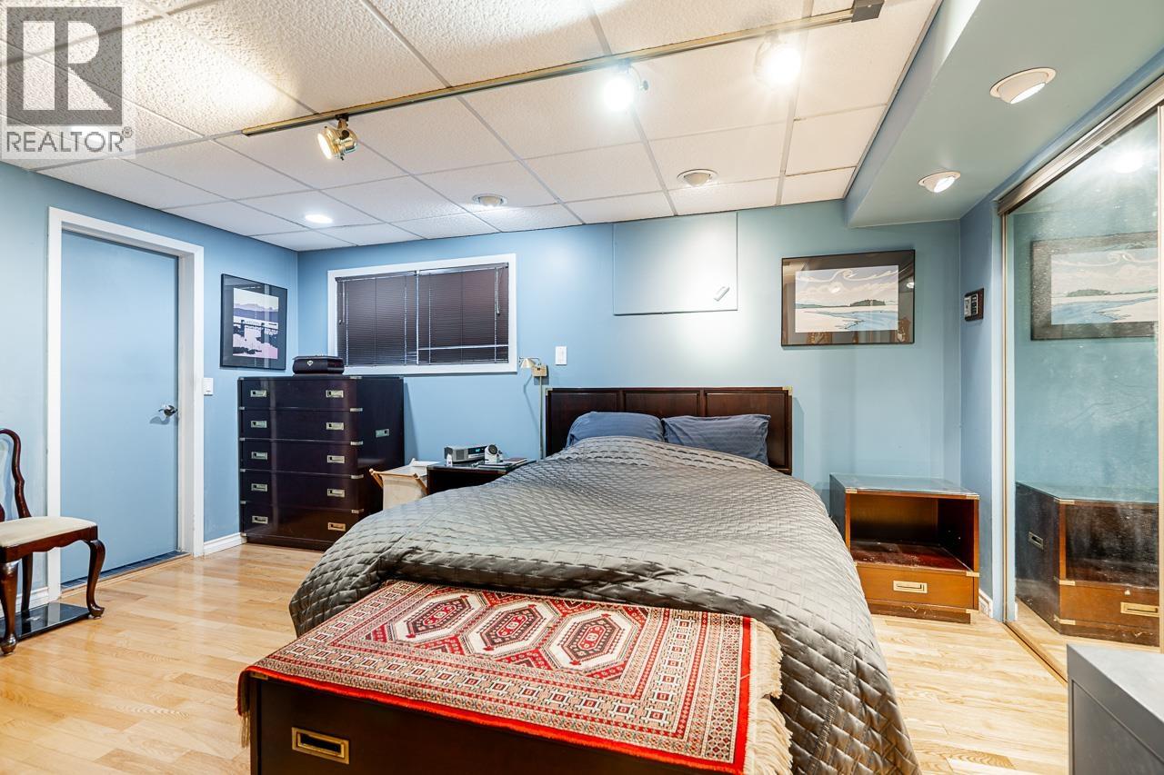 1910 Holdom Avenue, Burnaby, British Columbia  V5B 3W3 - Photo 18 - R3097715