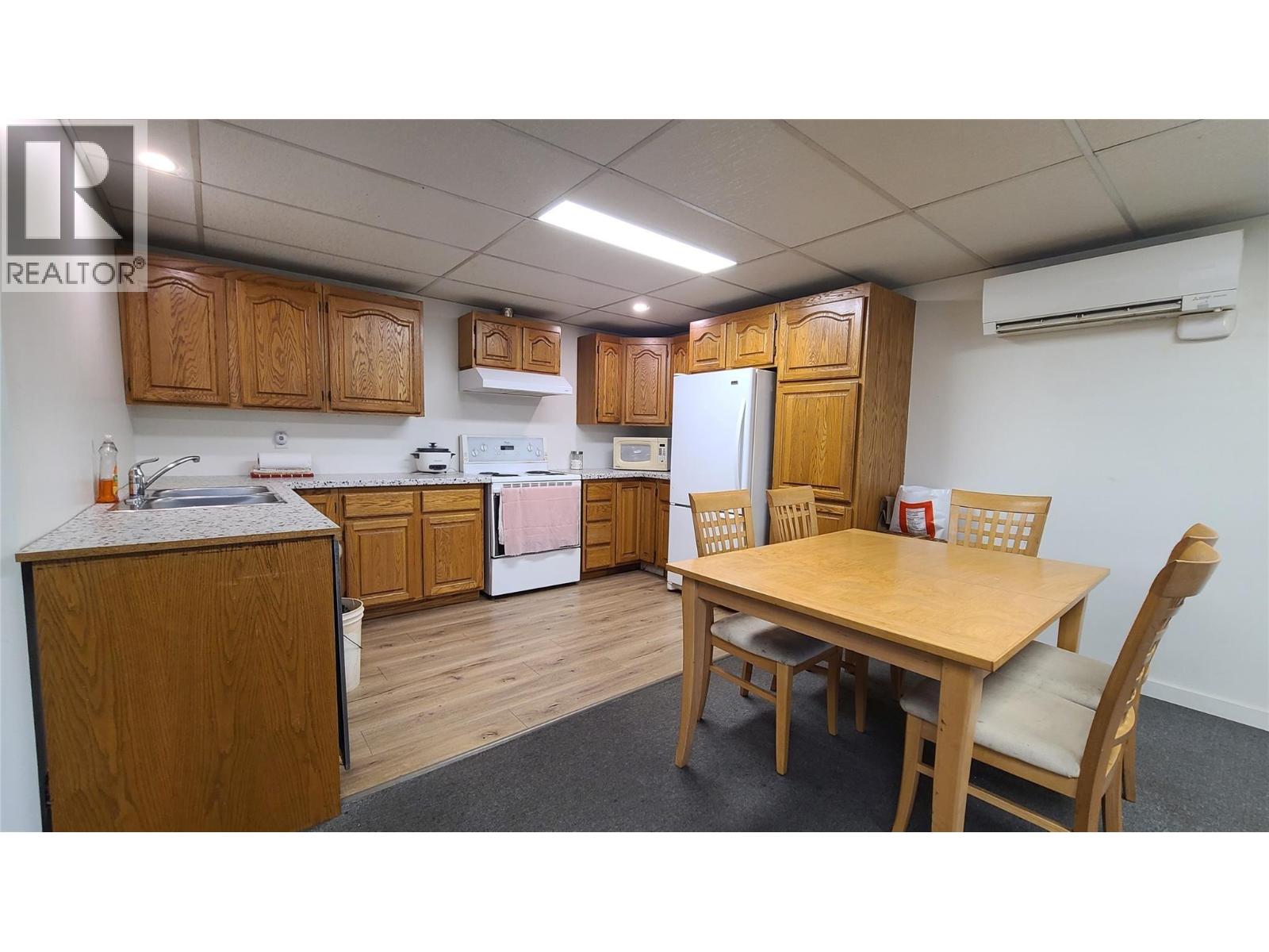 7361 Tucelnuit Drive, Oliver, British Columbia  V0H 1T2 - Photo 9 - 10378657