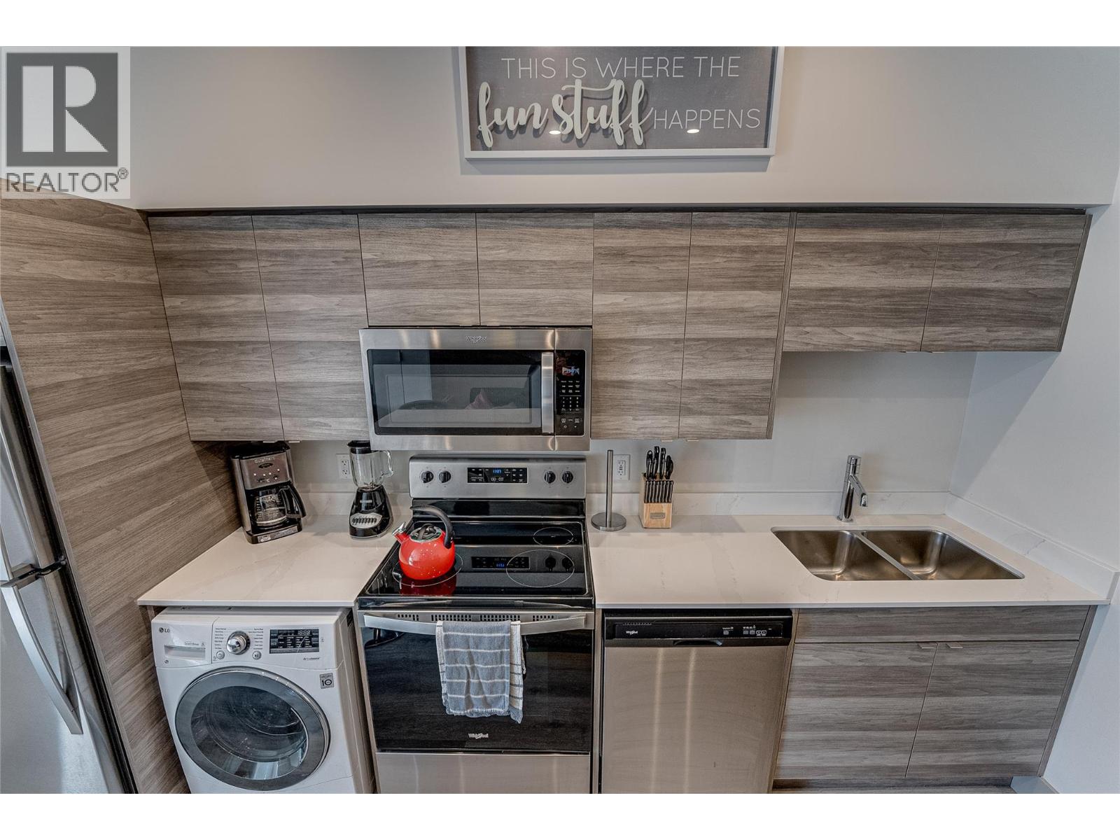 2555 Lakeshore Road Unit# 321, Vernon, British Columbia  V1H 1M9 - Photo 11 - 10378729