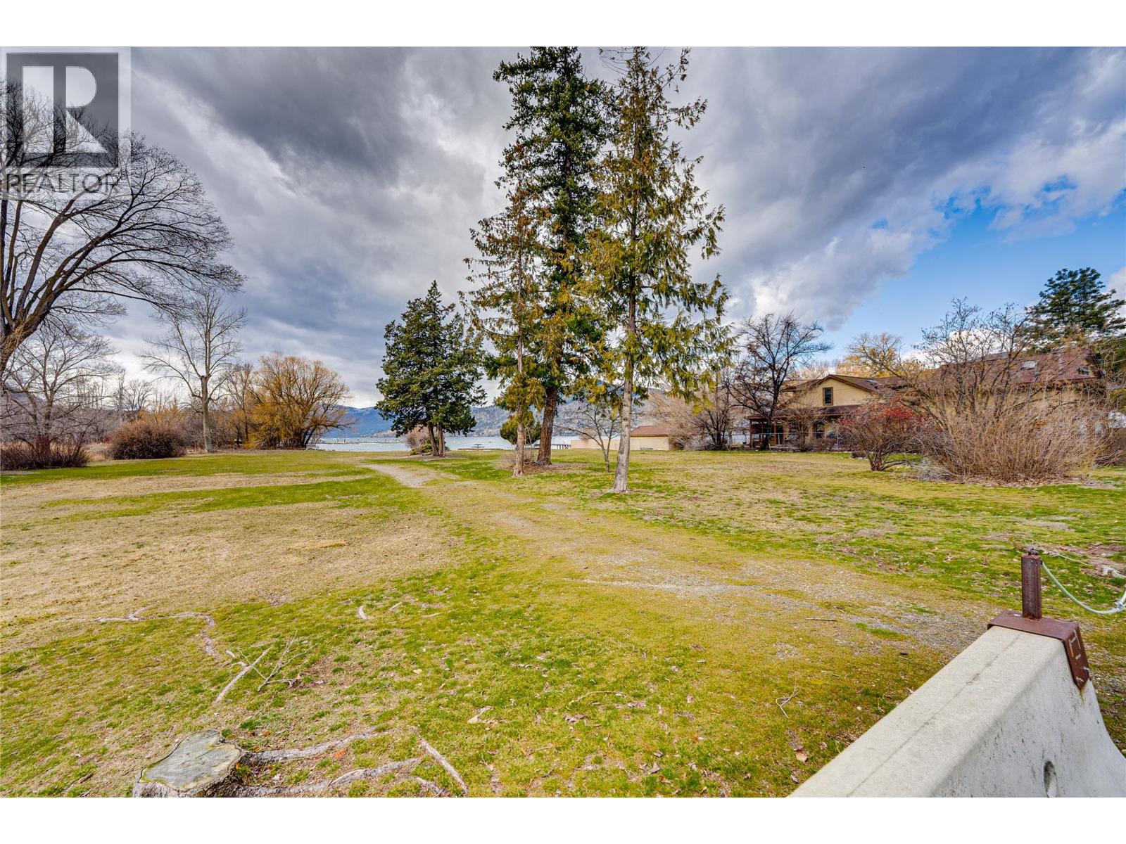 2555 Lakeshore Road Unit# 321, Vernon, British Columbia  V1H 1M9 - Photo 26 - 10378729