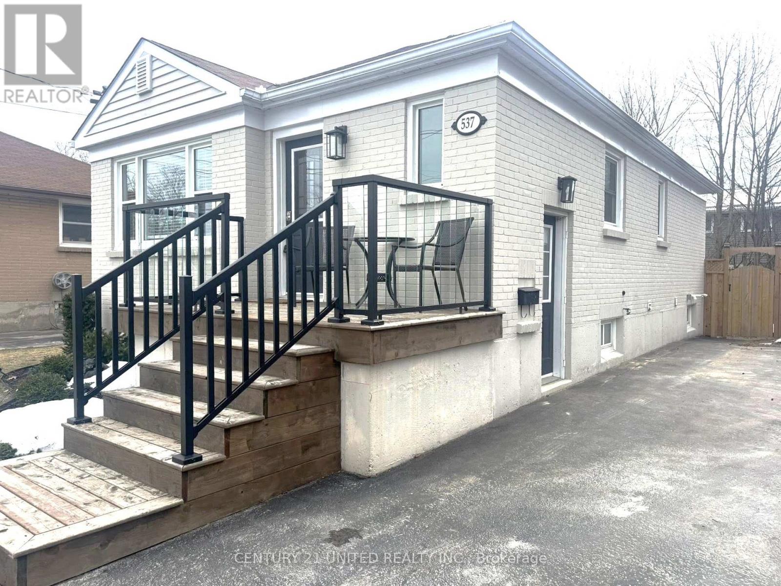 537 Shirley Street, Cobourg, Ontario  K9A 2A4 - Photo 2 - X12857394