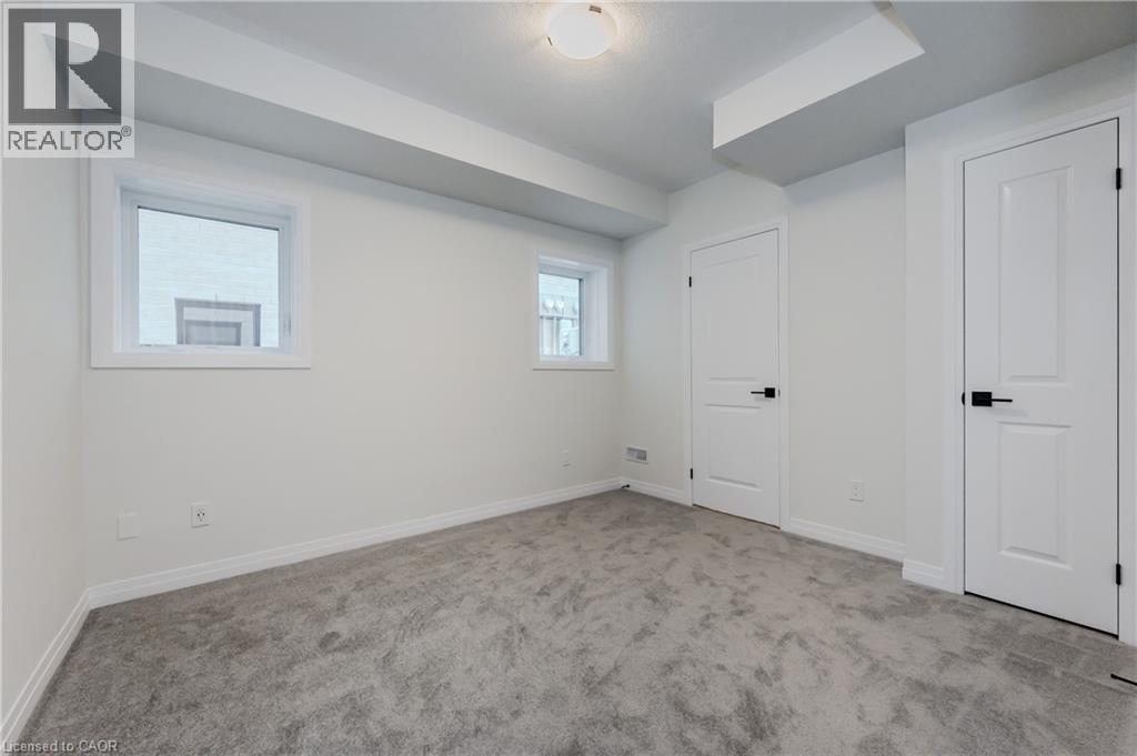 15 Stauffer Woods Trail Unit# 26, Kitchener, Ontario  N2P 2P4 - Photo 11 - 40809345