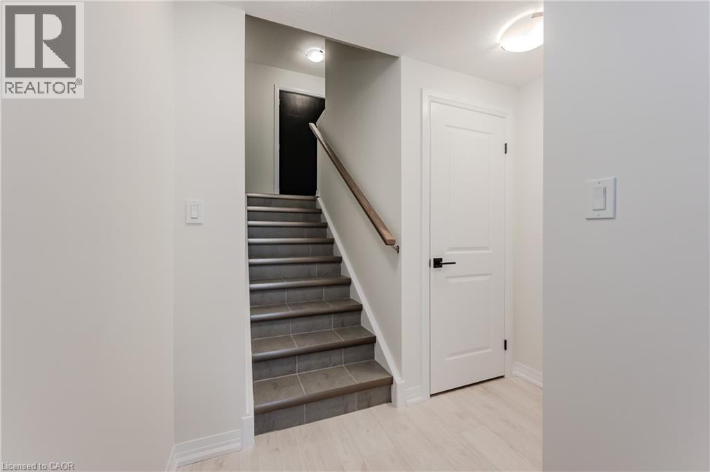 15 Stauffer Woods Trail Unit# 26, Kitchener, Ontario  N2P 2P4 - Photo 13 - 40809345