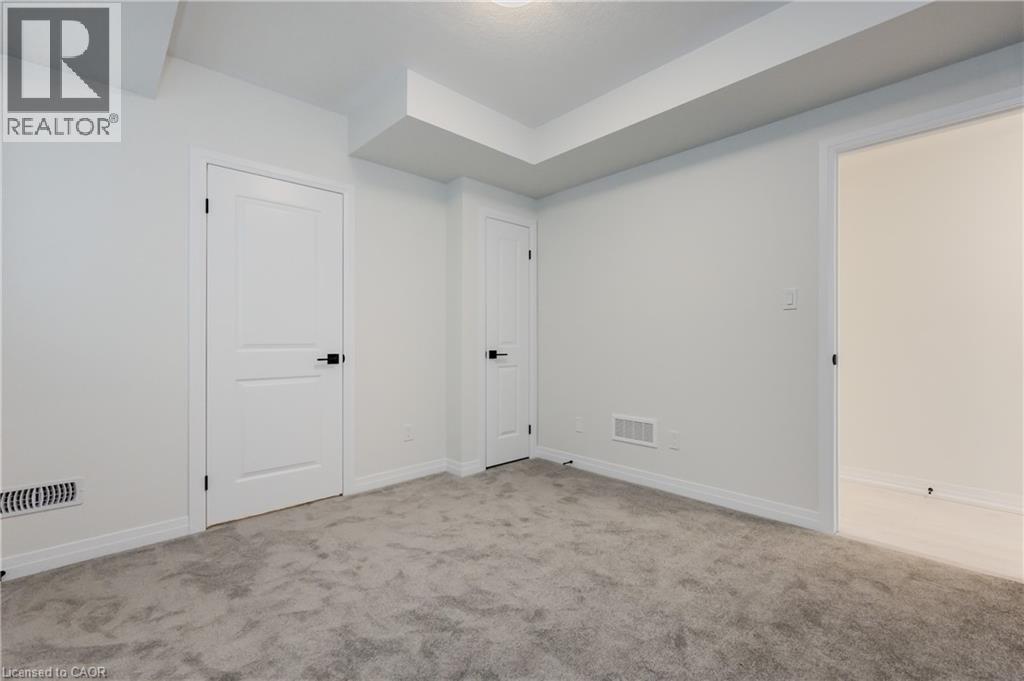 15 Stauffer Woods Trail Unit# 26, Kitchener, Ontario  N2P 2P4 - Photo 9 - 40809345