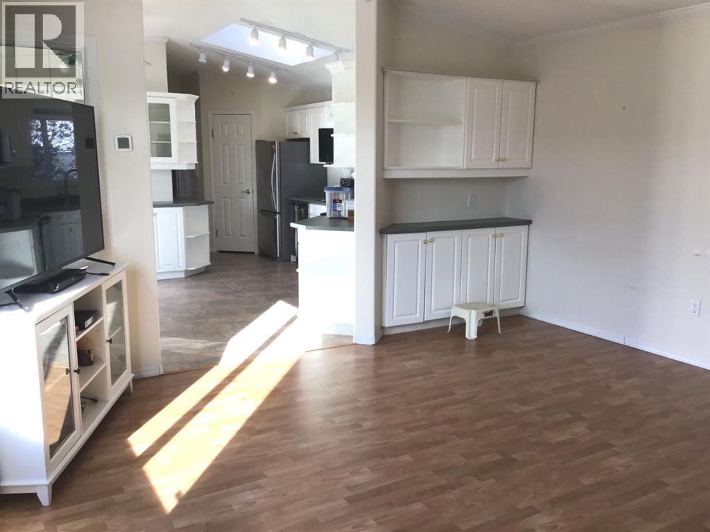 14 Jackson Place, Whitecourt, Alberta  T7S 1T9 - Photo 8 - A2291214