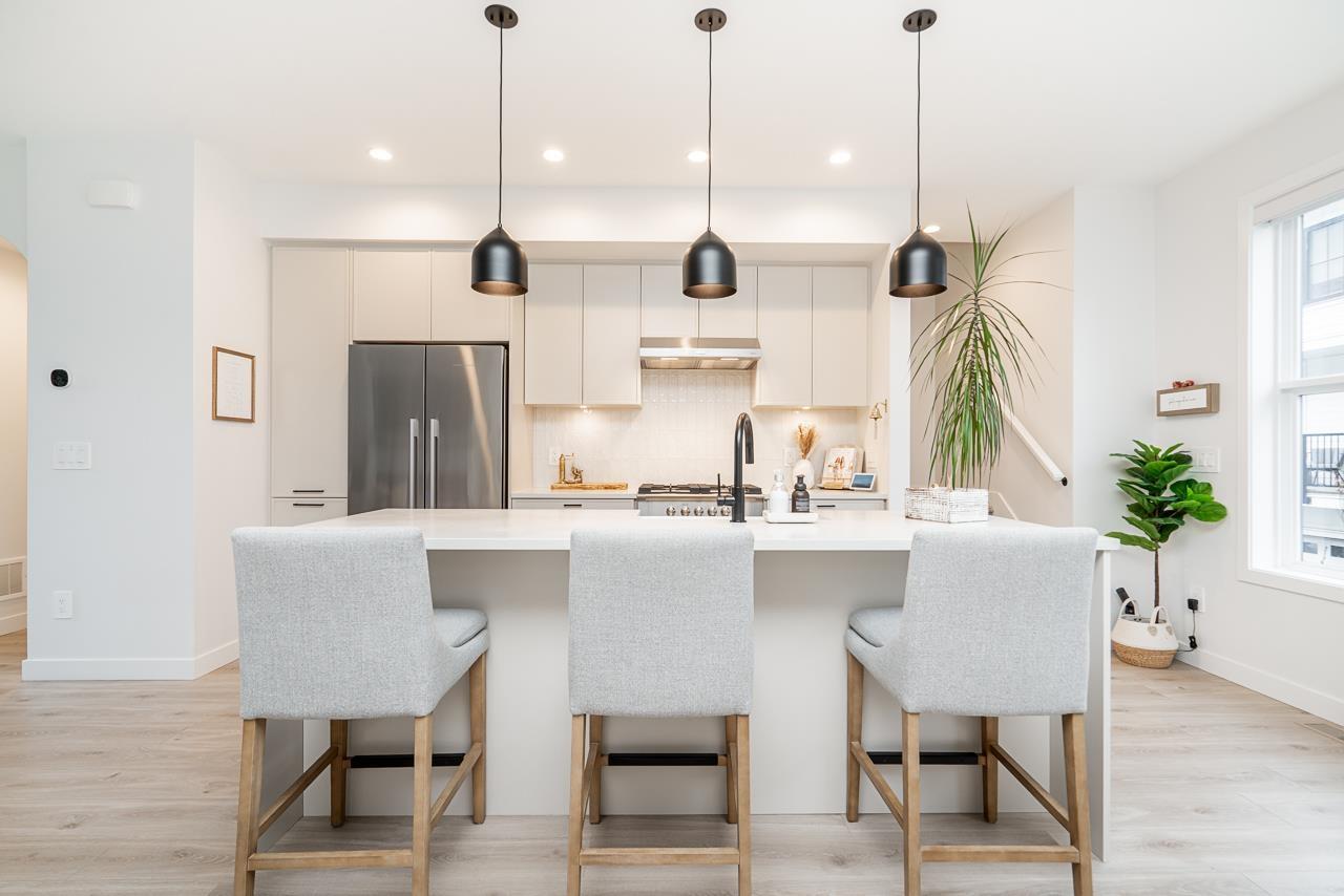 8 7937 206 Street, Langley, British Columbia  V2Y 1X6 - Photo 7 - R3097328