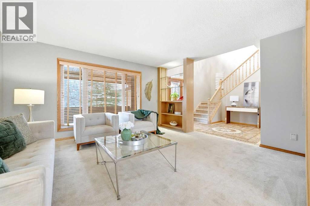 220 Mckenzie Lake Cove Se, Calgary, Alberta  T2Z 1M4 - Photo 5 - A2279570