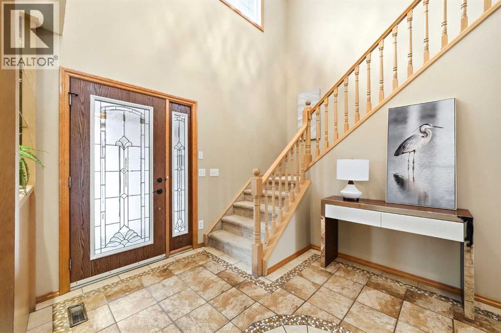 220 Mckenzie Lake Cove Se, Calgary, Alberta  T2Z 1M4 - Photo 4 - A2279570