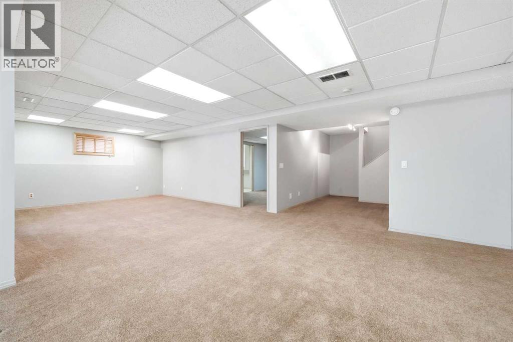 220 Mckenzie Lake Cove Se, Calgary, Alberta  T2Z 1M4 - Photo 36 - A2279570