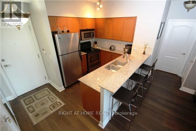 806 - 2119 Lake Shore Boulevard, Toronto, Ontario  M8V 4E8 - Photo 7 - W12863954