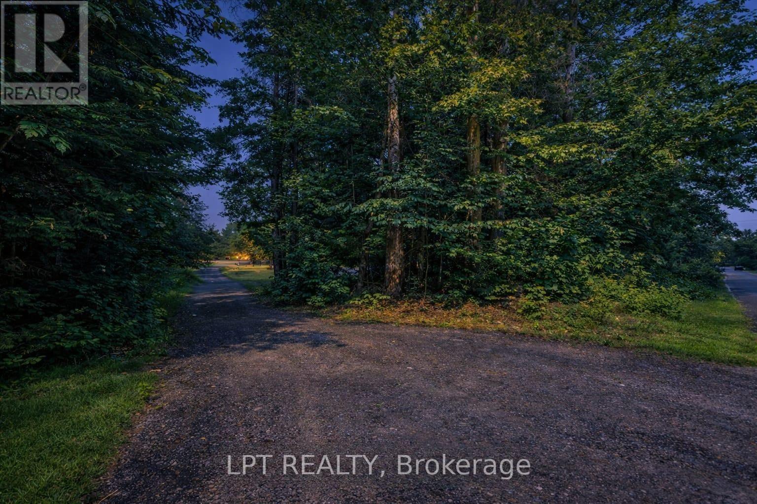 92 Tate's Bay Road, Trent Lakes, Ontario  K0M 1A0 - Photo 3 - X12863968
