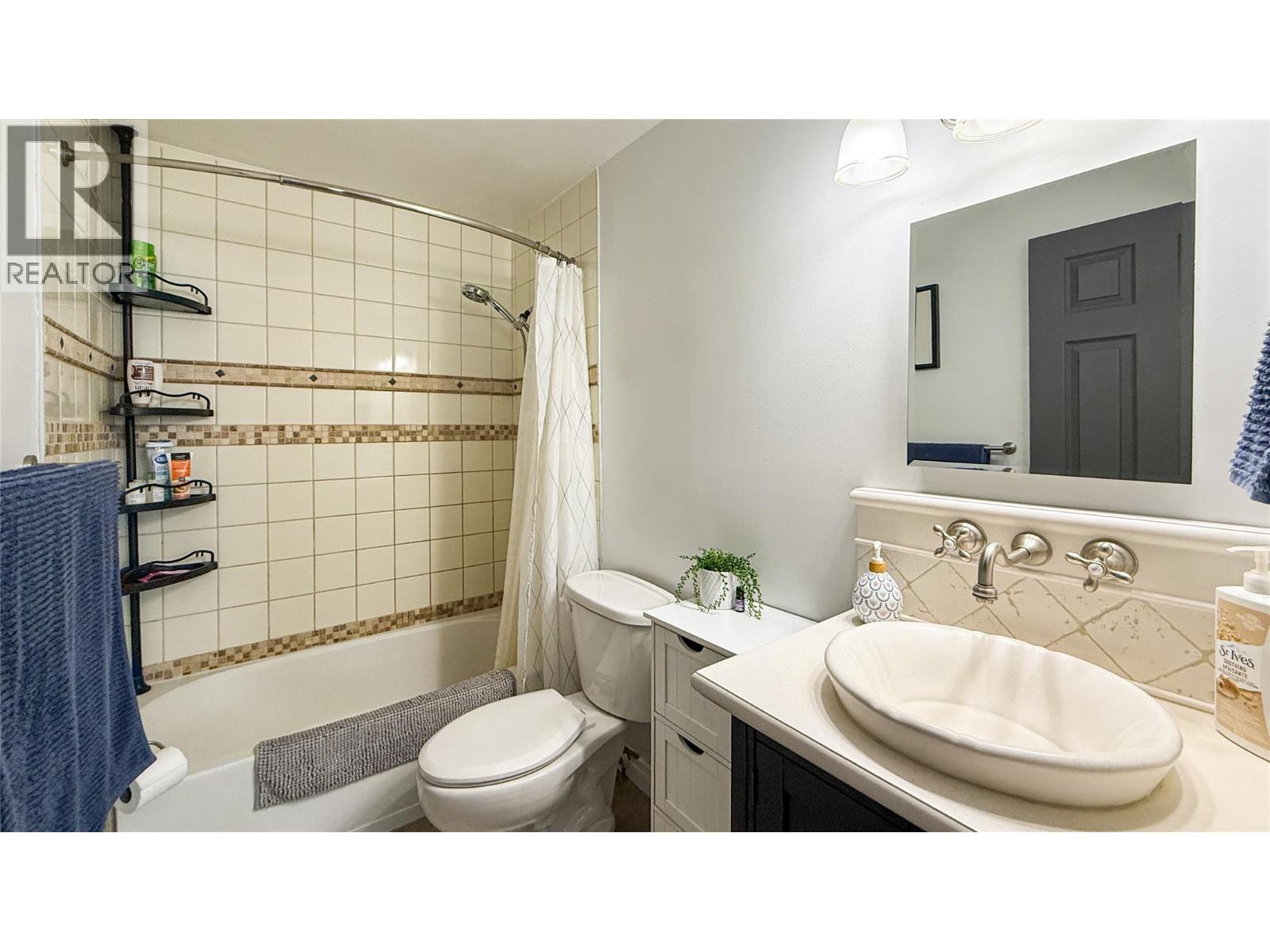 112 17th Avenue S Unit# 207, Cranbrook, British Columbia  V1C 3A5 - Photo 10 - 10378712