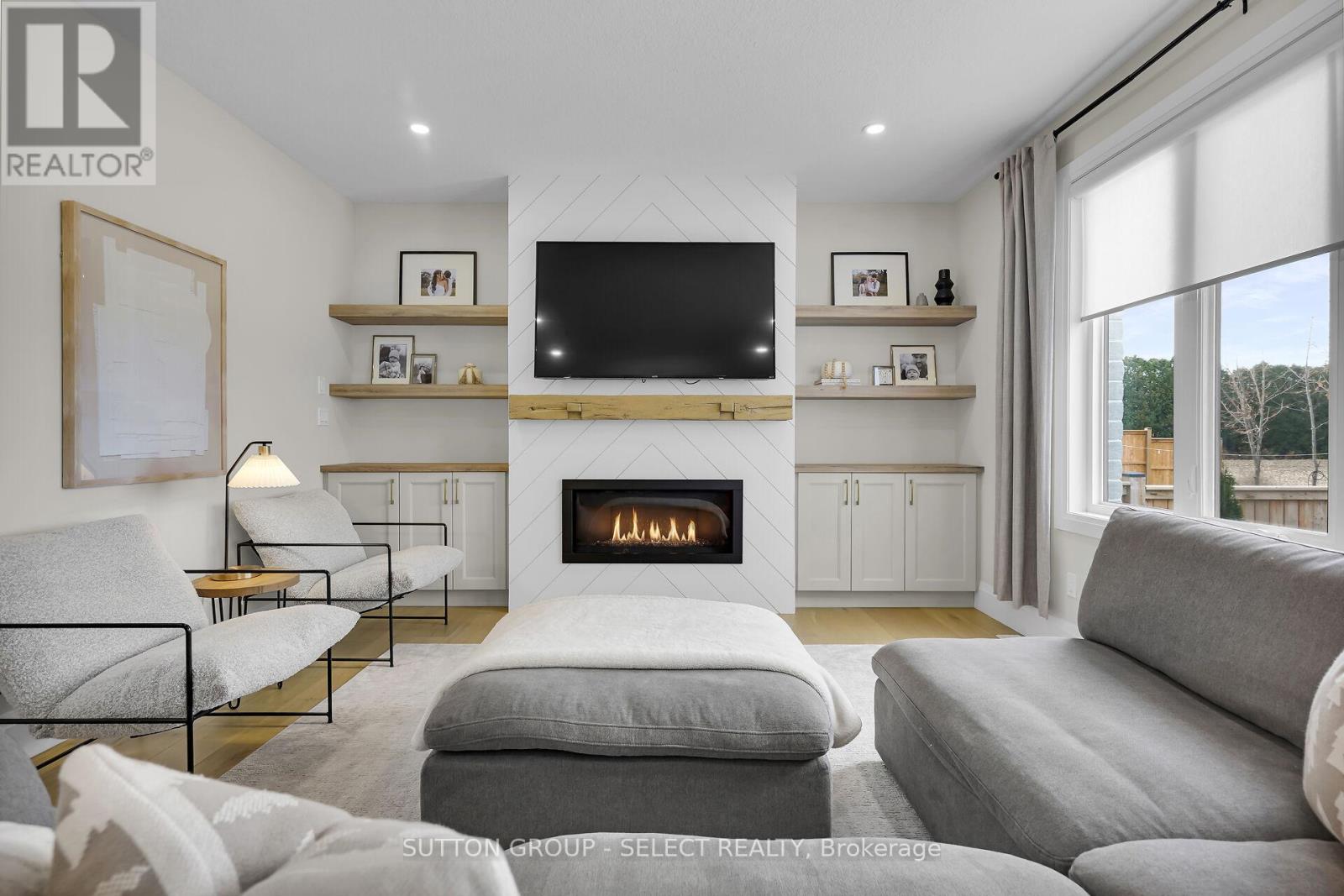 173 Collins Way, Strathroy-Caradoc, Ontario  N7G 0G2 - Photo 7 - X12864014