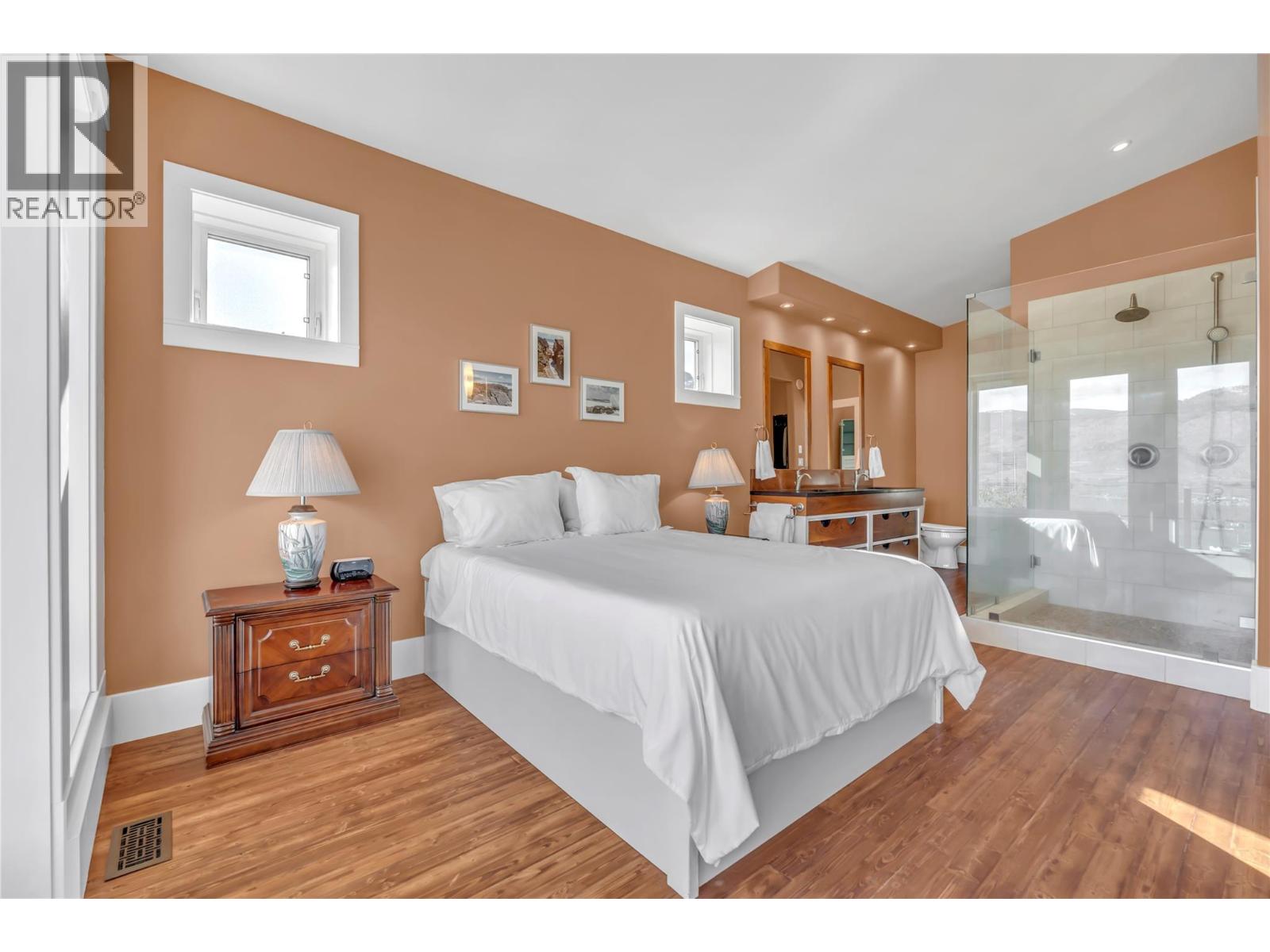 11713 Olympic View Drive, Osoyoos, British Columbia  V0H 1V4 - Photo 14 - 10377204