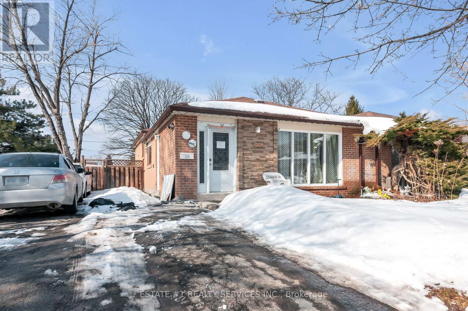 116 Addington Crescent, Brampton, Ontario  L6T 2R5 - Photo 8 - W12825450