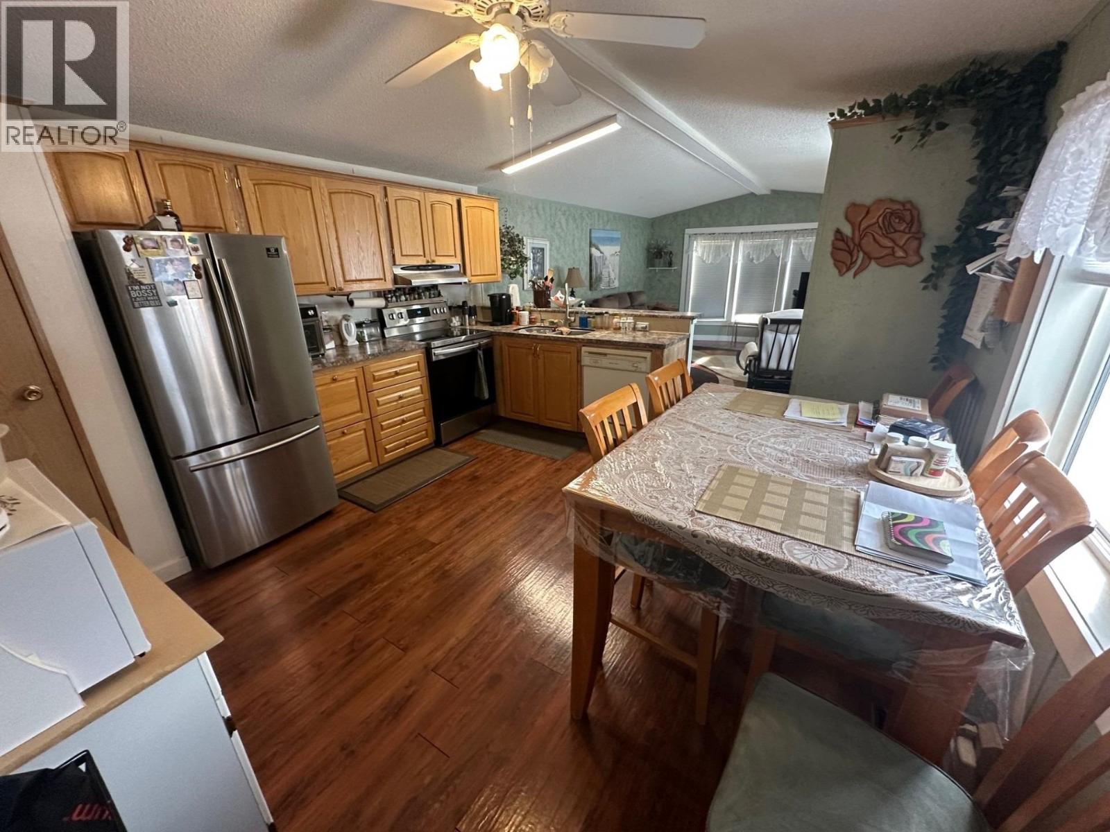 10085 98 Street, Taylor, British Columbia  V0C 2K0 - Photo 6 - R3097819